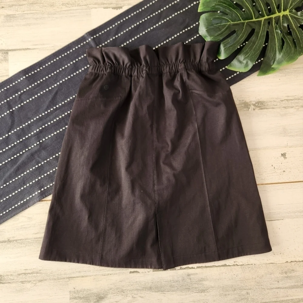 Lululemon Trip Taker Skirt Knee Length Paperbag Waist Black